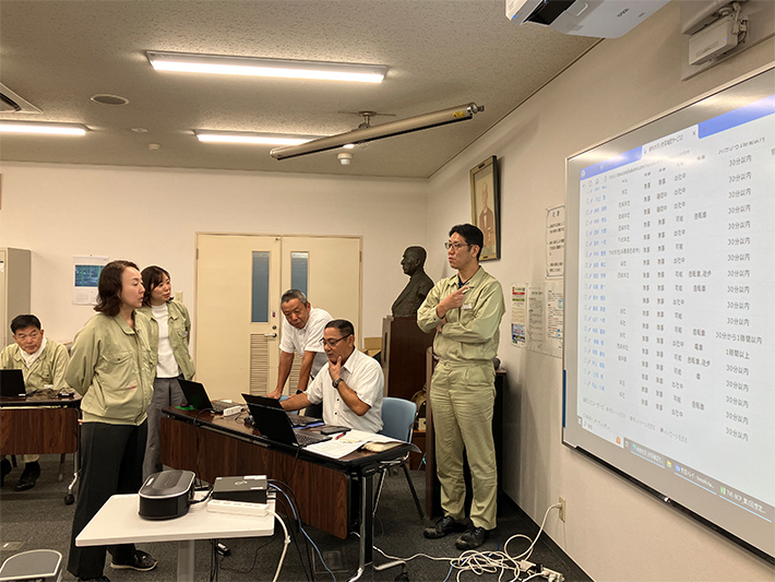大規模災害想定訓練の様子の写真2